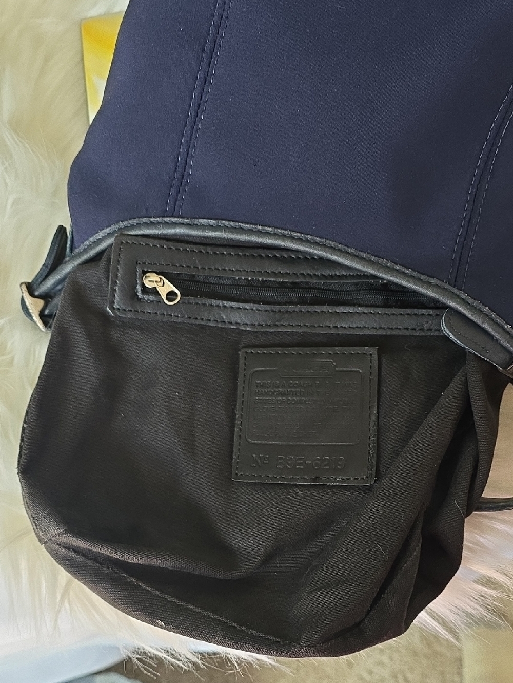 Coach Neo Prene  Crescent HOBO Navy Shoulder Bag with Black Trim GUC 2009 - Picture 14 of 17